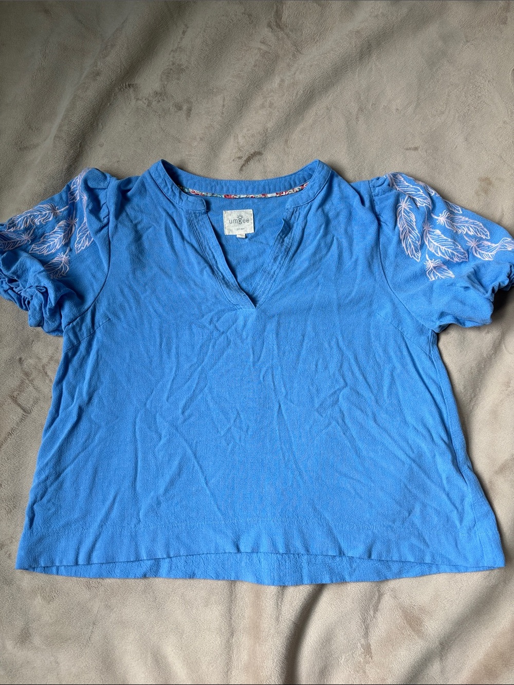 Umgee Blue Short Sleeve V-Neck Top with White Embroidered Puff Sleeves